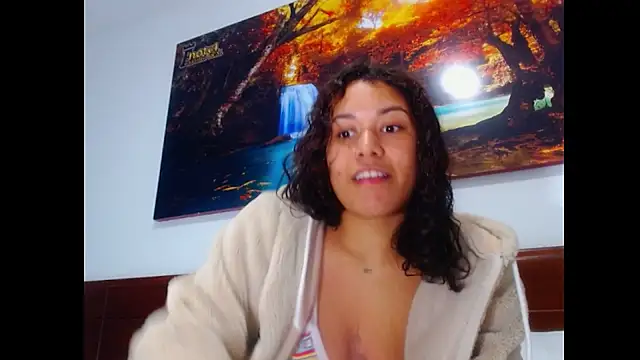 Snapshot of perverted_couple_- chatting on 12-21-24, 04:09 perverted couple - online show from 12-21-24, 04:09