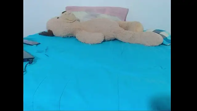 Snapshot of perverted_couple_- chatting on 01-25-25, 11:00 perverted couple - online show from 01-25-25, 11:00