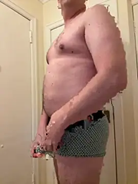 Snapshot of DaddyTopBruno chatting on 03-01-26, 08:22 DaddyTopBruno online show from 03-01-26, 08:22