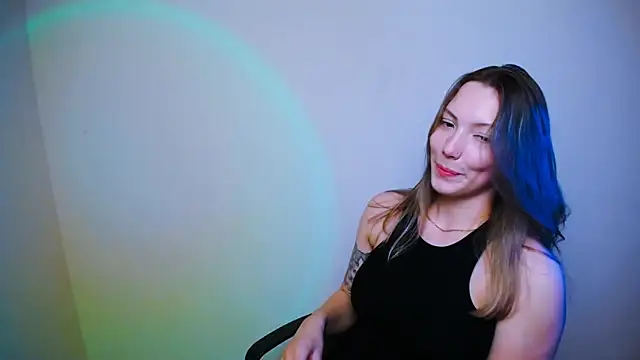 VanessaMay  online show from 01-22-25, 02:15