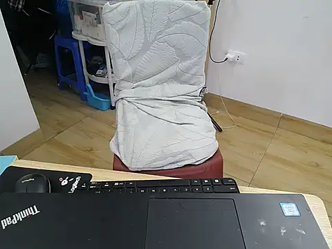 Snapshot of Asian_girl19 chatting on 11-28-25, 03:09 Asian girl19 online show from 11-28-25, 03:09