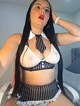 Snapshot of Anal_Luucia chatting on 11-21-25, 11:42 Anal Luucia online show from 11-21-25, 11:42