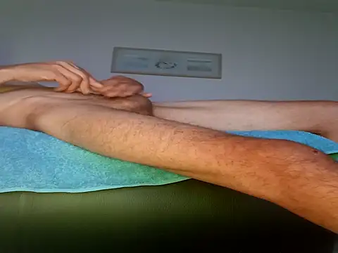 boysexy350 online show from 09-29-25, 03:11