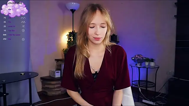 LynetBurby online show from 12-11-24, 11:32