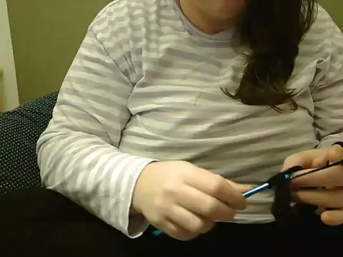 Snapshot of MarthaBriest chatting on 01-26-25, 06:38 MarthaBriest online show from 01-26-25, 06:38