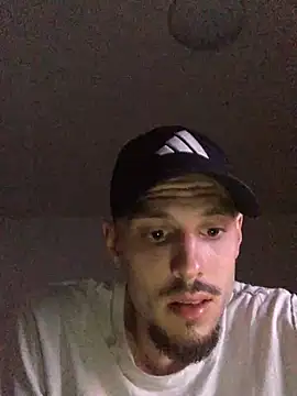 denz9209 online show from 03-22-25, 04:24