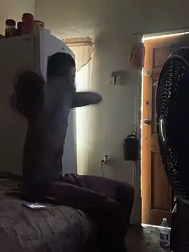 Johnras121 online show from 03-10-25, 07:40