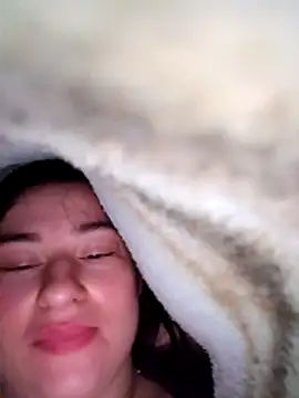 Snapshot of YuliannaFox chatting on 02-06-25, 10:43 YuliannaFox online show from 02-06-25, 10:43