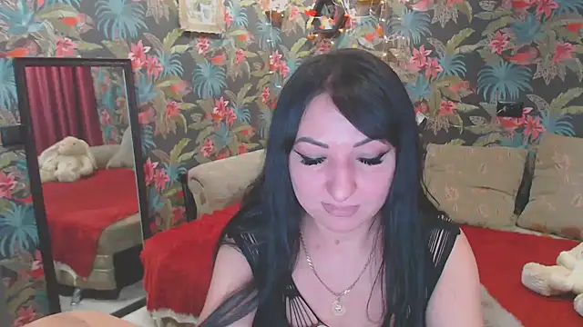 SusanLaNice online show from 12-15-24, 01:54