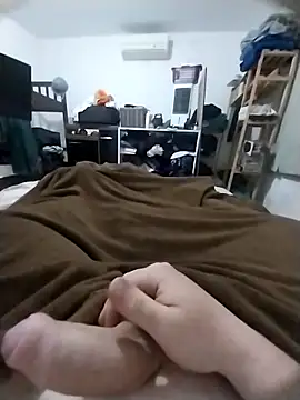 Snapshot of luluankle chatting on 09-24-25, 12:03 luluankle online show from 09-24-25, 12:03