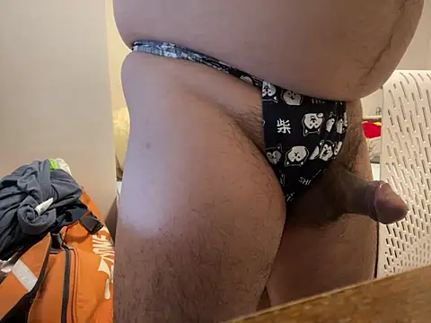 Snapshot of loinclothgay chatting on 12-28-24, 04:08 loinclothgay online show from 12-28-24, 04:08