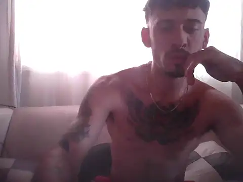 Snapshot of jonypijon222 chatting on 01-12-25, 06:05 jonypijon222 online show from 01-12-25, 06:05