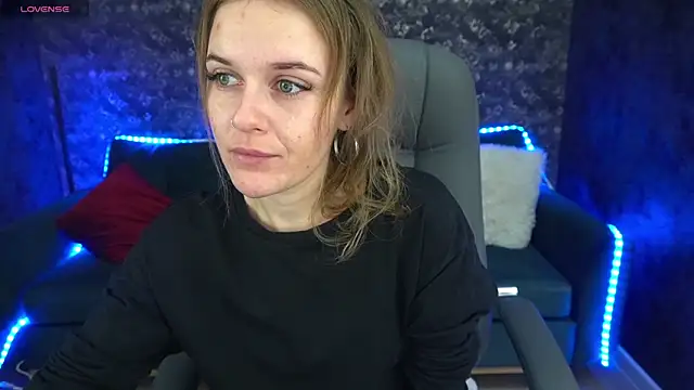 MaribelRiverr  online show from 12-12-24, 06:14