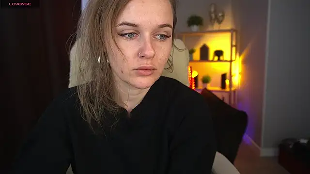 MaribelRiverr  online show from 12-16-24, 06:32