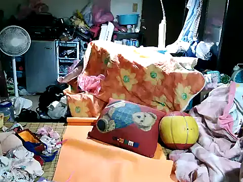 jamescheng27390 online show from 09-09-25, 06:35