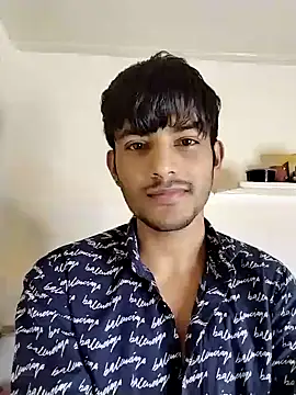 Snapshot of kingkartik7 chatting on 01-05-25, 03:23 kingkartik7 online show from 01-05-25, 03:23