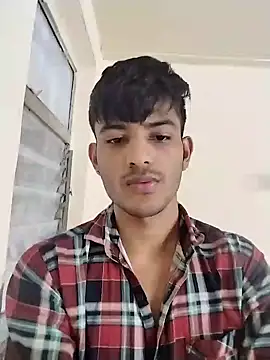 Snapshot of kingkartik7 chatting on 02-04-25, 08:35 kingkartik7 online show from 02-04-25, 08:35