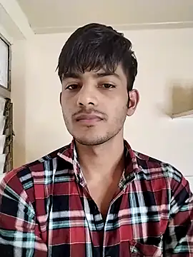 Snapshot of kingkartik7 chatting on 02-17-25, 11:44 kingkartik7 online show from 02-17-25, 11:44