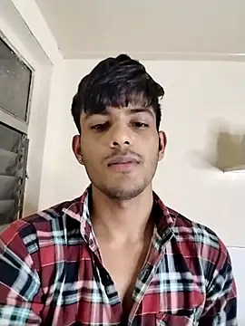 Snapshot of kingkartik7 chatting on 02-17-25, 10:58 kingkartik7 online show from 02-17-25, 10:58