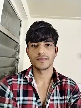 Snapshot of kingkartik7 chatting on 03-07-25, 08:11 kingkartik7 online show from 03-07-25, 08:11