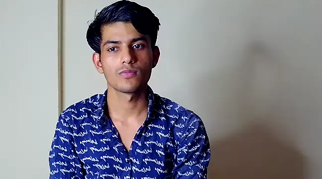 Snapshot of kingkartik7 chatting on 03-12-25, 10:28 kingkartik7 online show from 03-12-25, 10:28