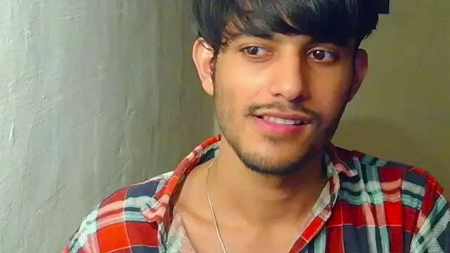 Snapshot of kingkartik7 chatting on 09-10-25, 03:56 kingkartik7 online show from 09-10-25, 03:56