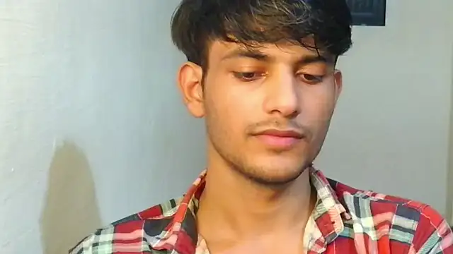 Snapshot of kingkartik7 chatting on 10-12-25, 03:44 kingkartik7 online show from 10-12-25, 03:44
