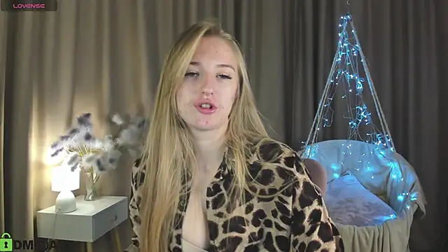 Stacy River online show from 10-03-25, 08:44