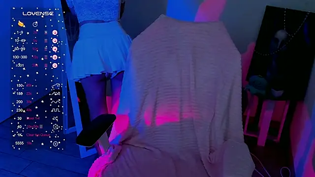 Fire Bestie online show from 12-08-24, 04:50