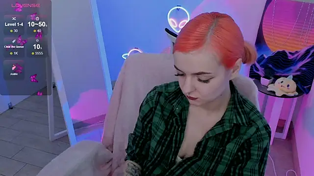 Fire Bestie online show from 03-07-25, 01:51