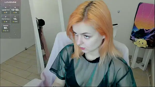 Snapshot of Fire_Bestie chatting on 12-21-25, 01:51 Fire Bestie online show from 12-21-25, 01:51