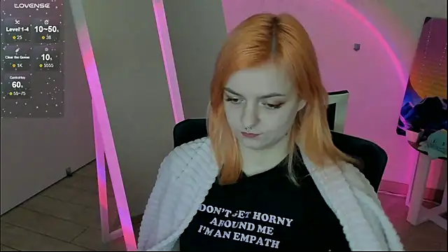 Snapshot of Fire_Bestie chatting on 01-05-26, 05:27 Fire Bestie online show from 01-05-26, 05:27