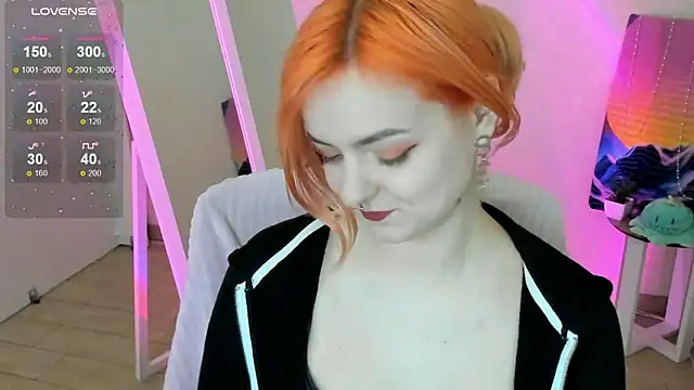 Snapshot of Fire_Bestie chatting on 02-09-26, 03:49 Fire Bestie online show from 02-09-26, 03:49