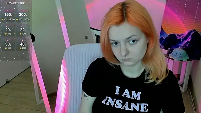 Snapshot of Fire_Bestie chatting on 02-12-26, 01:50 Fire Bestie online show from 02-12-26, 01:50