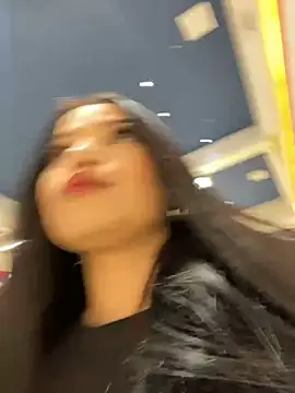 Chloe  Moon online show from 12-17-24, 01:16