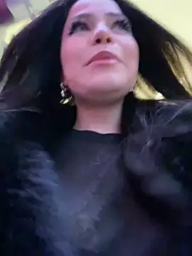 Chloe  Moon online show from 12-19-24, 10:56