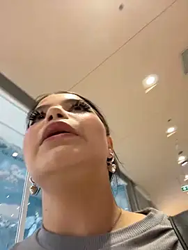 Chloe  Moon online show from 03-09-25, 09:24