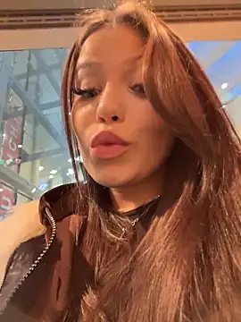 Chloe  Moon online show from 02-06-26, 02:20