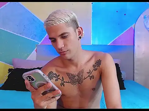 tylor boy online show from 03-06-26, 10:06