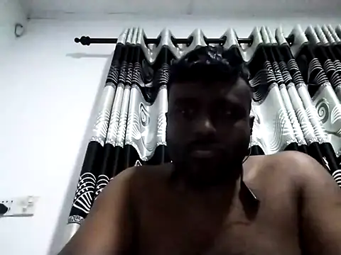 Snapshot of nikini1621 chatting on 12-16-25, 04:45 nikini1621 online show from 12-16-25, 04:45