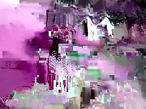 Snapshot of nikini1621 chatting on 02-14-26, 12:46 nikini1621 online show from 02-14-26, 12:46