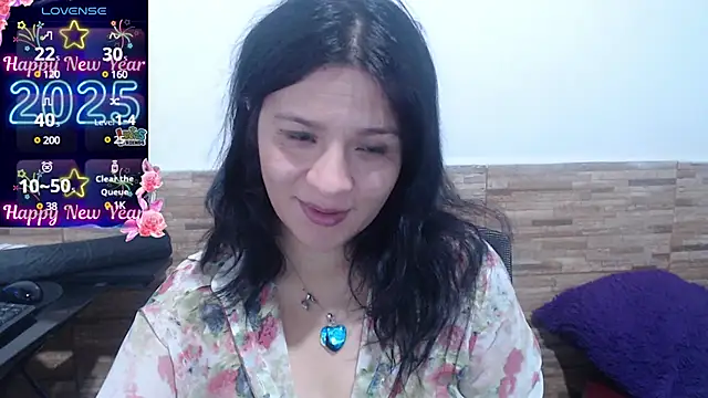 Snapshot of athenea_russo4 chatting on 01-03-25, 04:33 athenea russo4 online show from 01-03-25, 04:33