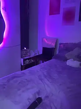 angie bigboobs  online show from 11-04-25, 01:27