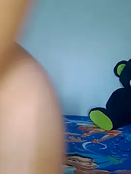 Snapshot of sariitha_sw chatting on 02-18-25, 03:54 sariitha sw online show from 02-18-25, 03:54