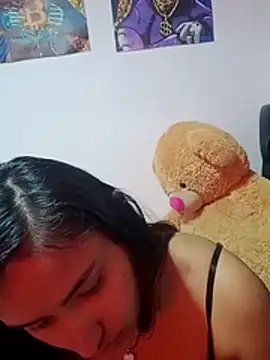 Snapshot of sariitha_sw chatting on 11-05-25, 03:34 sariitha sw online show from 11-05-25, 03:34