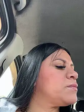 Milff parkerrr online show from 03-01-25, 12:34