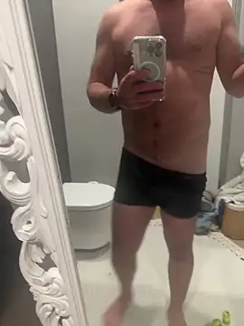 Tomkitomkii online show from 10-05-25, 05:22