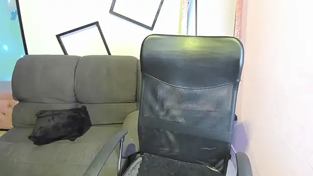 ConstansBlonde online show from 01-07-26, 08:11