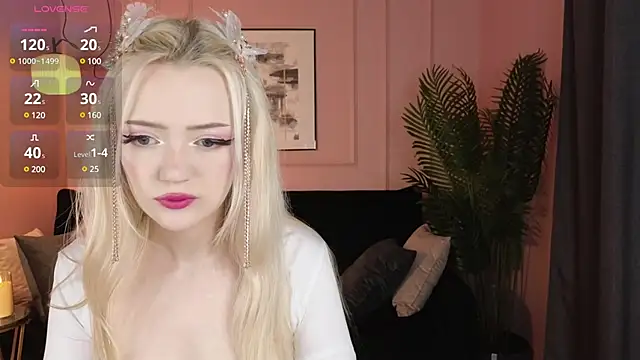 EmilyAir online show from 12-25-24, 01:41