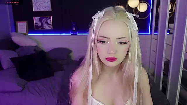 EmilyAir online show from 01-08-25, 09:12